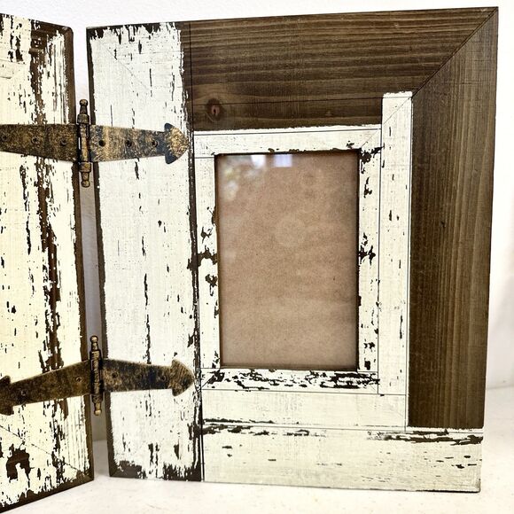 Distressed Wood Grain Bi-Fold Frame for 3.5" x 5.5" Photo Holder 9.5”x11.5” - Picture 3 of 9
